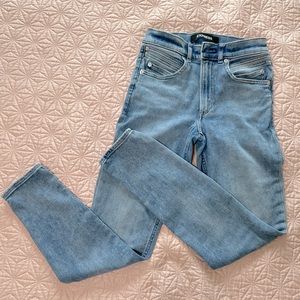 Express Ankle Cropped Jeans